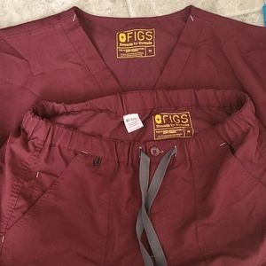 Set of men's Figs burgundy scrubs, Medium